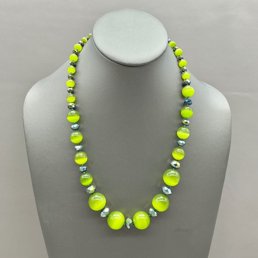 Beaded Necklace Women Lime Green Cat Eye Glass Faceted Crystal Iridescent 20"